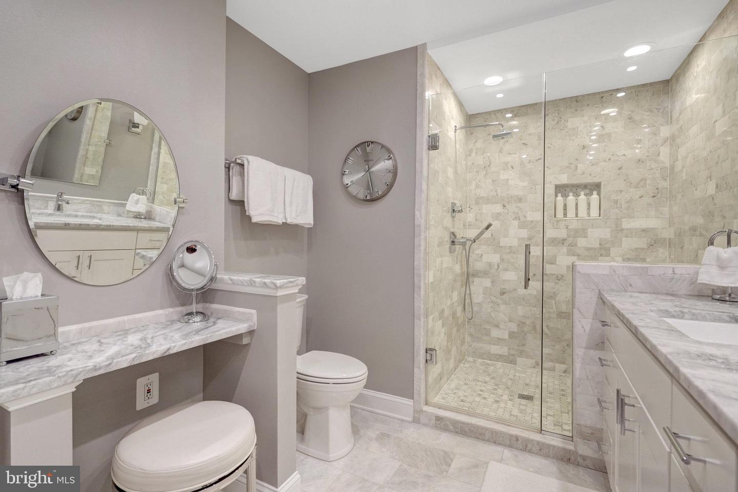 6840 MCLEAN PROVINCE CIR, FALLS CHURCH, Virginia 22043, 3 Bedrooms Bedrooms, 9 Rooms Rooms,2 BathroomsBathrooms,Residential,For sale,6840 MCLEAN PROVINCE CIR,VAFX2260798 MLS # VAFX2260798