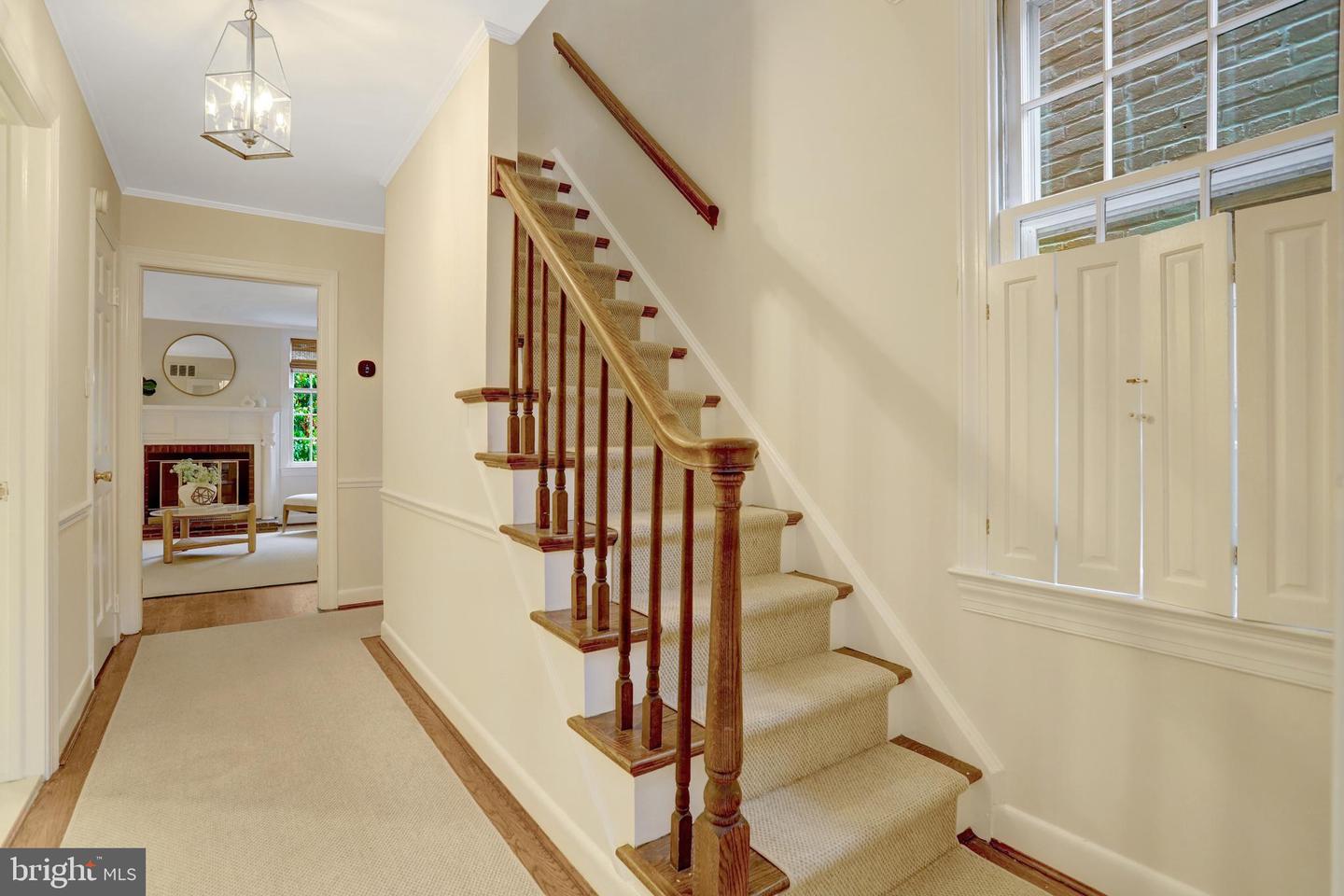 516 GIBBON ST, ALEXANDRIA, Virginia 22314, 3 Bedrooms Bedrooms, ,2 BathroomsBathrooms,Residential,For sale,516 GIBBON ST,VAAX2048528 MLS # VAAX2048528