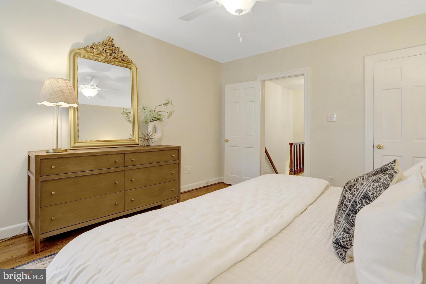 516 GIBBON ST, ALEXANDRIA, Virginia 22314, 3 Bedrooms Bedrooms, ,2 BathroomsBathrooms,Residential,For sale,516 GIBBON ST,VAAX2048528 MLS # VAAX2048528