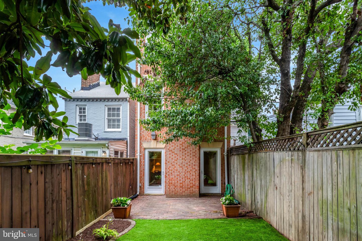 516 GIBBON ST, ALEXANDRIA, Virginia 22314, 3 Bedrooms Bedrooms, ,2 BathroomsBathrooms,Residential,For sale,516 GIBBON ST,VAAX2048528 MLS # VAAX2048528