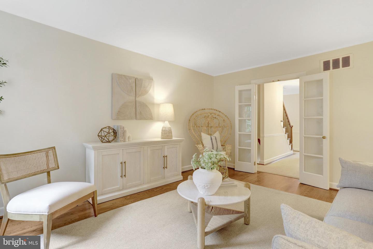 516 GIBBON ST, ALEXANDRIA, Virginia 22314, 3 Bedrooms Bedrooms, ,2 BathroomsBathrooms,Residential,For sale,516 GIBBON ST,VAAX2048528 MLS # VAAX2048528