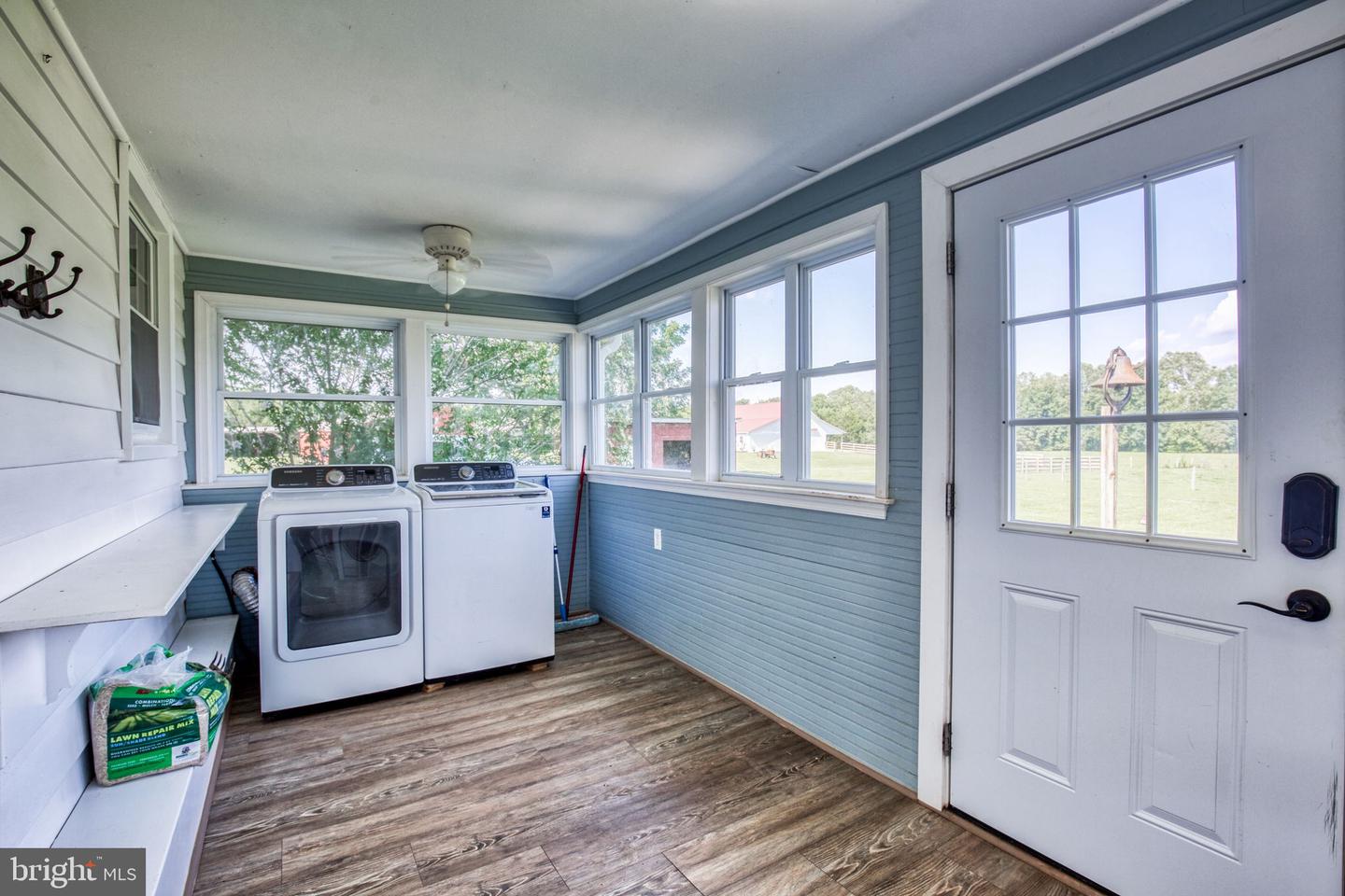 1815 COUNTRY RD, BEAVERDAM, Virginia 23015, 3 Bedrooms Bedrooms, ,2 BathroomsBathrooms,Residential,For sale,1815 COUNTRY RD,VACV2008672 MLS # VACV2008672