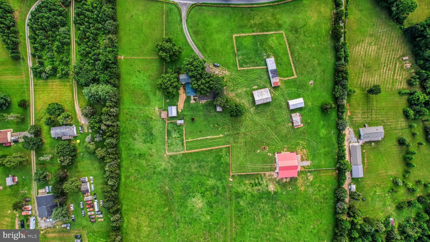 1815 COUNTRY RD, BEAVERDAM, Virginia 23015, 3 Bedrooms Bedrooms, ,2 BathroomsBathrooms,Residential,For sale,1815 COUNTRY RD,VACV2008672 MLS # VACV2008672