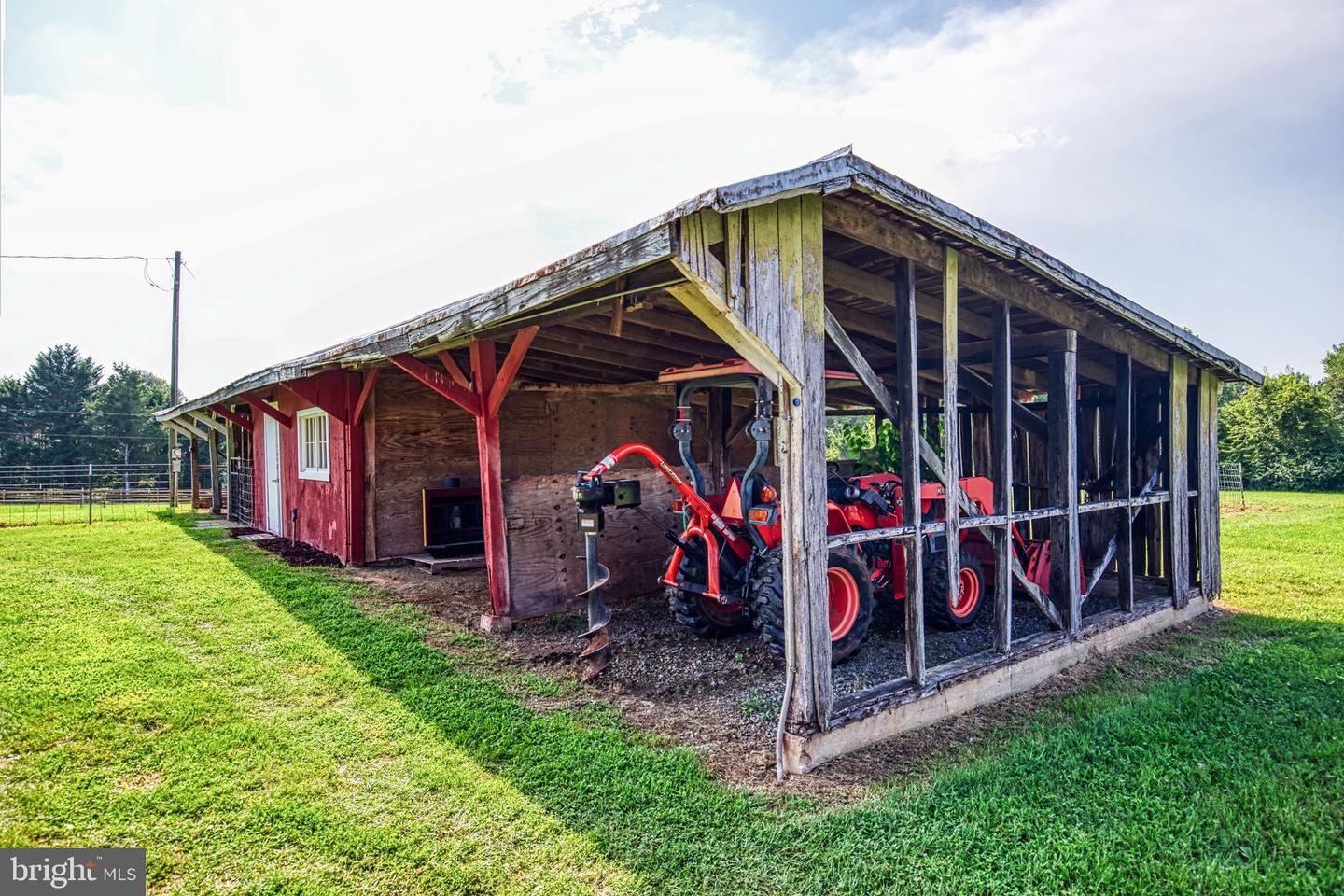 1815 COUNTRY RD, BEAVERDAM, Virginia 23015, 3 Bedrooms Bedrooms, ,2 BathroomsBathrooms,Residential,For sale,1815 COUNTRY RD,VACV2008672 MLS # VACV2008672