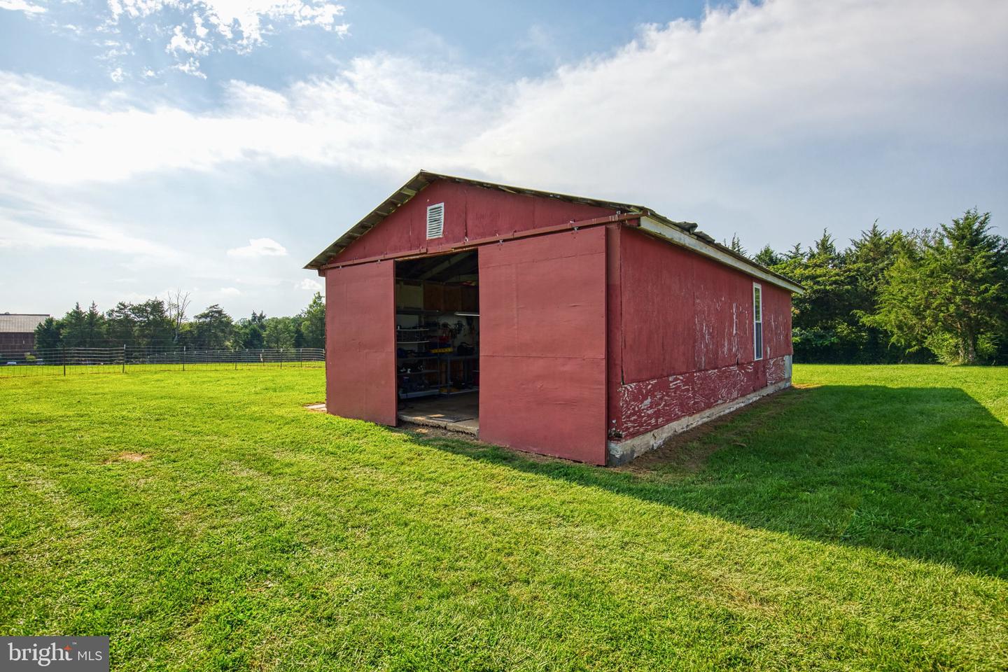 1815 COUNTRY RD, BEAVERDAM, Virginia 23015, 3 Bedrooms Bedrooms, ,2 BathroomsBathrooms,Residential,For sale,1815 COUNTRY RD,VACV2008672 MLS # VACV2008672
