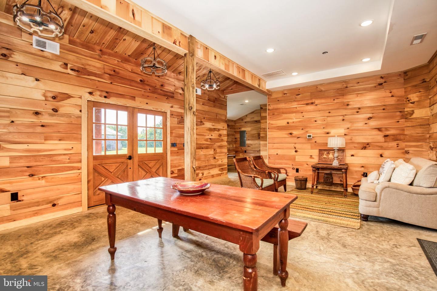 1815 COUNTRY RD, BEAVERDAM, Virginia 23015, 3 Bedrooms Bedrooms, ,2 BathroomsBathrooms,Residential,For sale,1815 COUNTRY RD,VACV2008672 MLS # VACV2008672