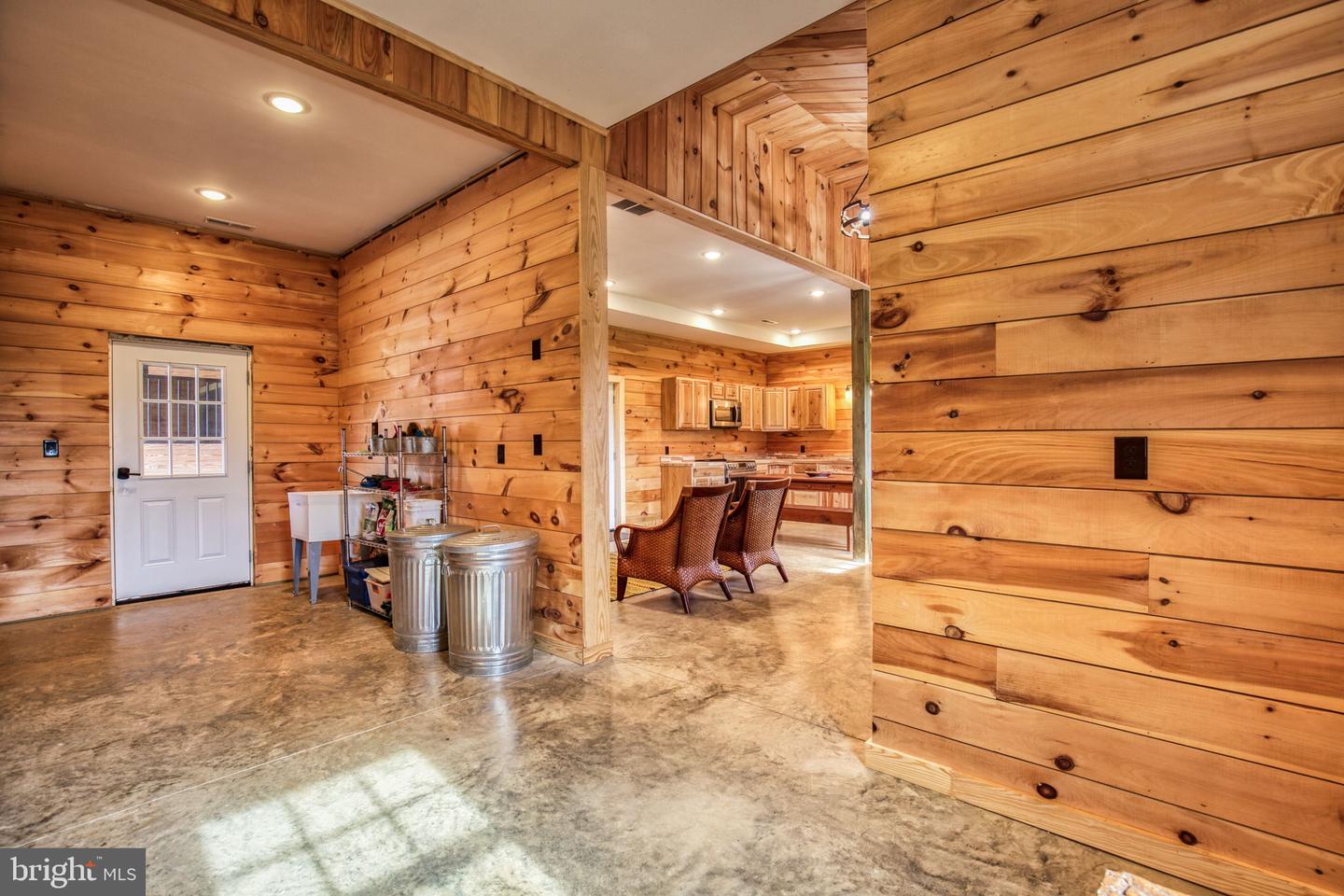 1815 COUNTRY RD, BEAVERDAM, Virginia 23015, 3 Bedrooms Bedrooms, ,2 BathroomsBathrooms,Residential,For sale,1815 COUNTRY RD,VACV2008672 MLS # VACV2008672