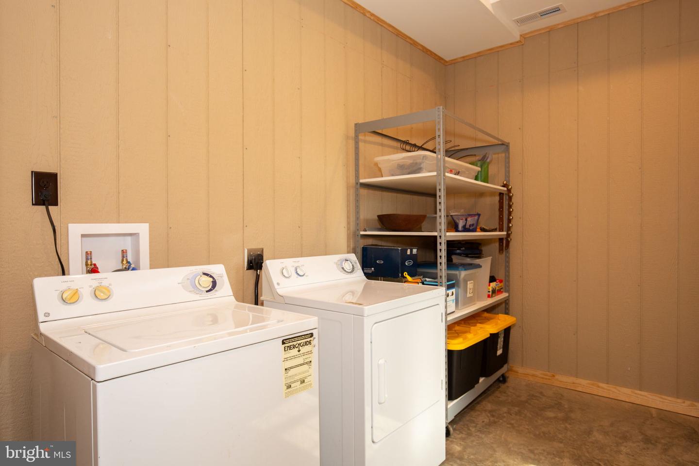 1815 COUNTRY RD, BEAVERDAM, Virginia 23015, 3 Bedrooms Bedrooms, ,2 BathroomsBathrooms,Residential,For sale,1815 COUNTRY RD,VACV2008672 MLS # VACV2008672