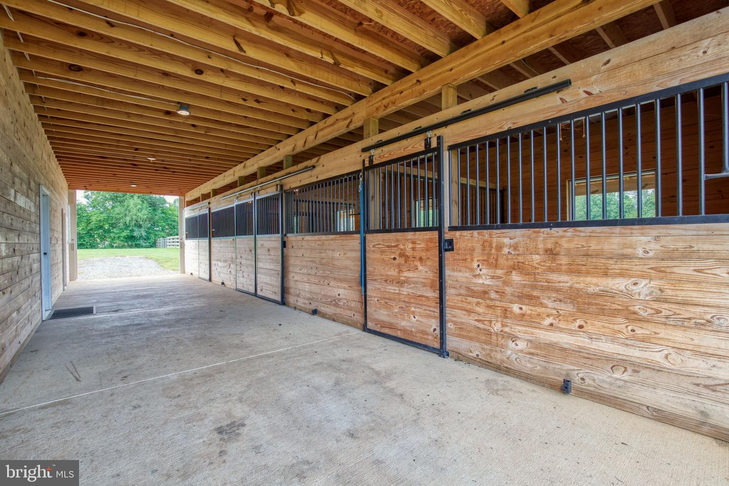1815 COUNTRY RD, BEAVERDAM, Virginia 23015, 3 Bedrooms Bedrooms, ,2 BathroomsBathrooms,Residential,For sale,1815 COUNTRY RD,VACV2008672 MLS # VACV2008672