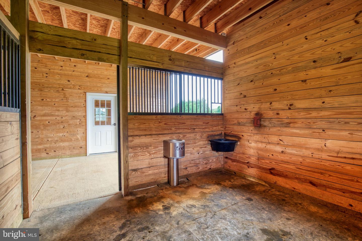 1815 COUNTRY RD, BEAVERDAM, Virginia 23015, 3 Bedrooms Bedrooms, ,2 BathroomsBathrooms,Residential,For sale,1815 COUNTRY RD,VACV2008672 MLS # VACV2008672