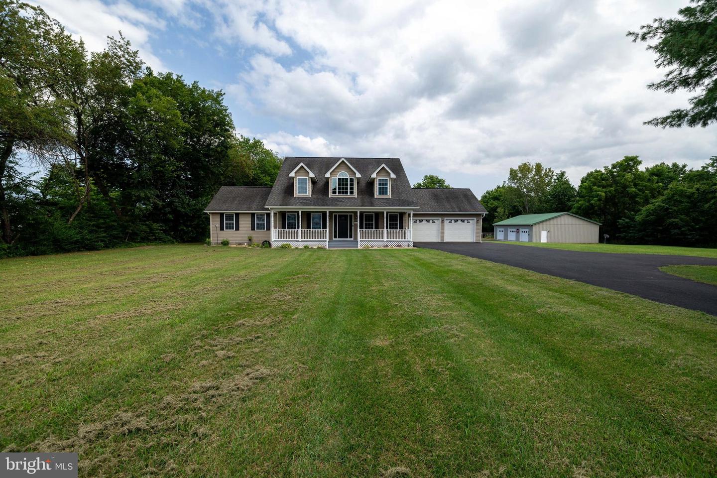 413 AYLOR GRUBBS AVE, STANLEY, Virginia 22851, 5 Bedrooms Bedrooms, ,2 BathroomsBathrooms,Residential,For sale,413 AYLOR GRUBBS AVE,VAPA2005260 MLS # VAPA2005260