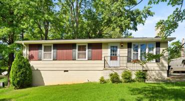 5511 CAROUSEL ST, FREDERICKSBURG, Virginia 22407, 3 Bedrooms Bedrooms, ,1 BathroomBathrooms,Residential,For sale,5511 CAROUSEL ST,VASP2035454 MLS # VASP2035454