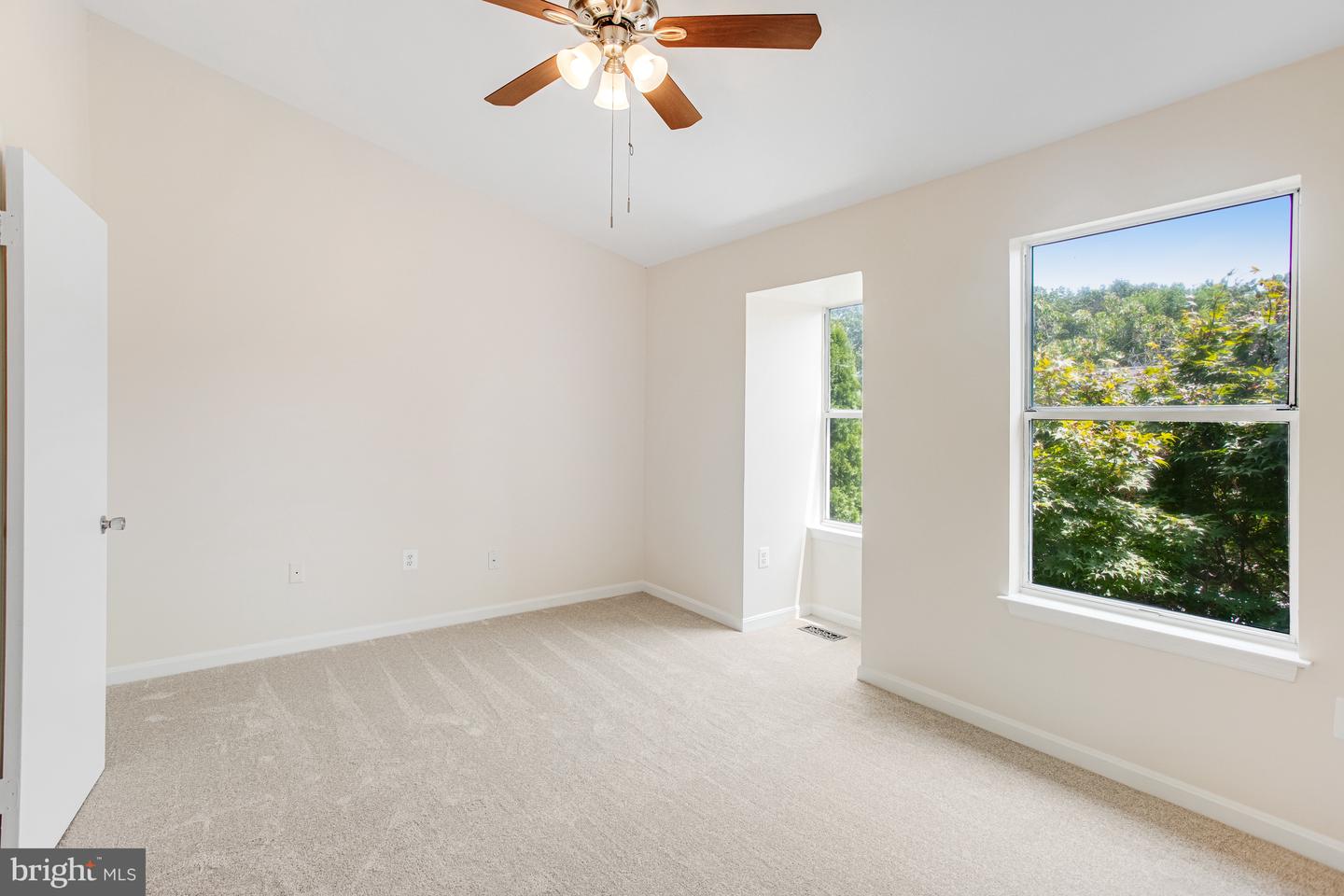 15376 GATEHOUSE TER, WOODBRIDGE, Virginia 22191, 3 Bedrooms Bedrooms, ,2 BathroomsBathrooms,Residential,For sale,15376 GATEHOUSE TER,VAPW2101442 MLS # VAPW2101442