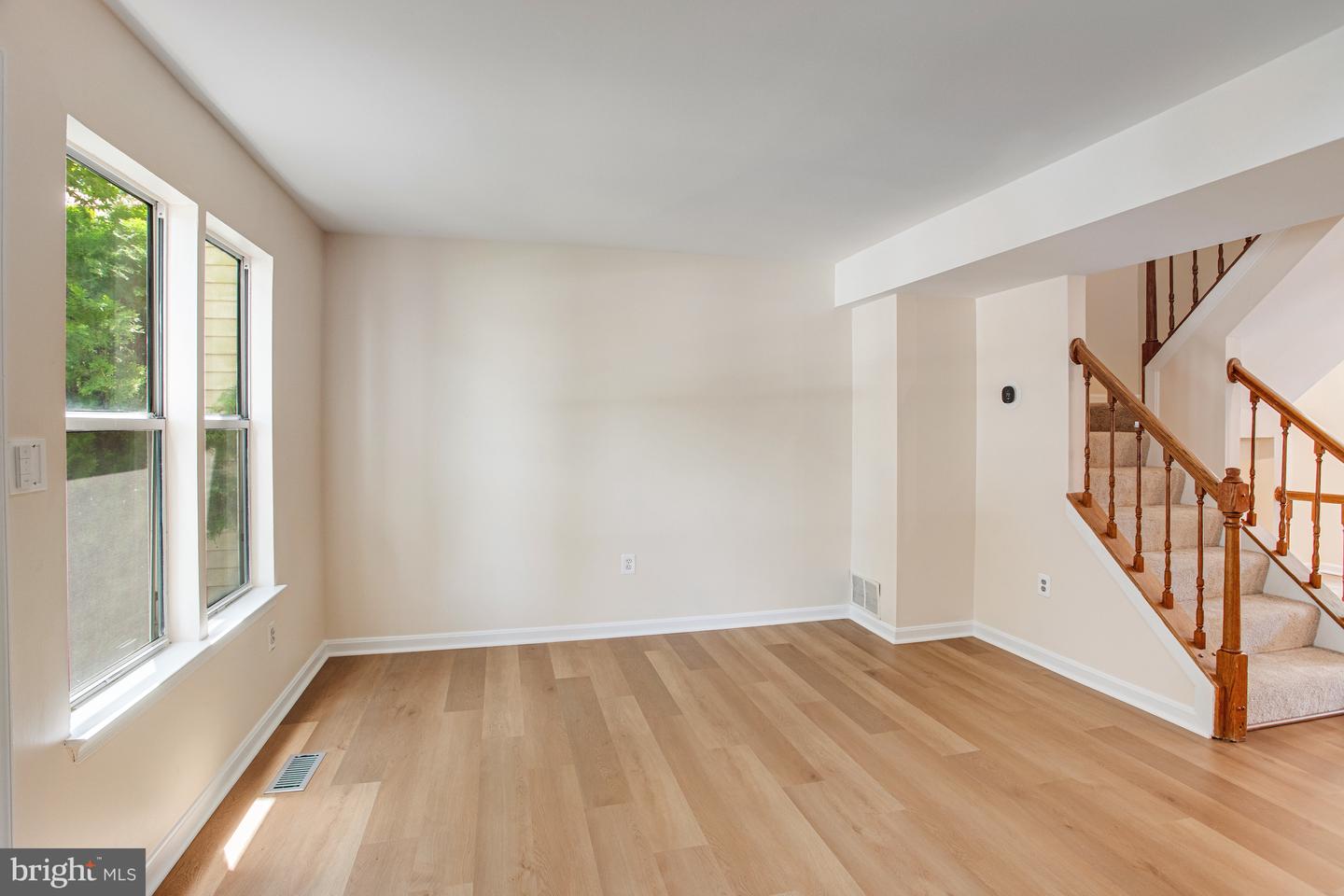 15376 GATEHOUSE TER, WOODBRIDGE, Virginia 22191, 3 Bedrooms Bedrooms, ,2 BathroomsBathrooms,Residential,For sale,15376 GATEHOUSE TER,VAPW2101442 MLS # VAPW2101442