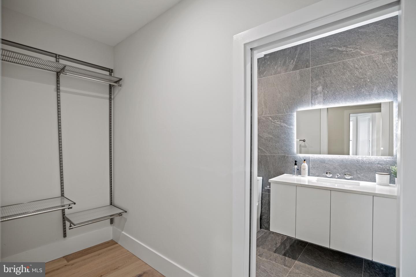 1128 6TH ST NW #3, WASHINGTON, District Of Columbia 20001, 1 Bedroom Bedrooms, ,1 BathroomBathrooms,Residential,For sale,1128 6TH ST NW #3,DCDC2215048 MLS # DCDC2215048