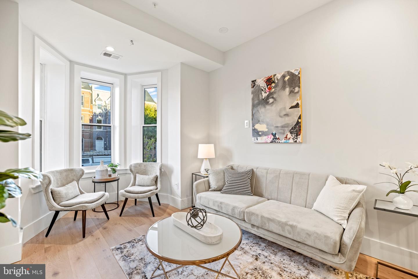 1128 6TH ST NW #3, WASHINGTON, District Of Columbia 20001, 1 Bedroom Bedrooms, ,1 BathroomBathrooms,Residential,For sale,1128 6TH ST NW #3,DCDC2215048 MLS # DCDC2215048
