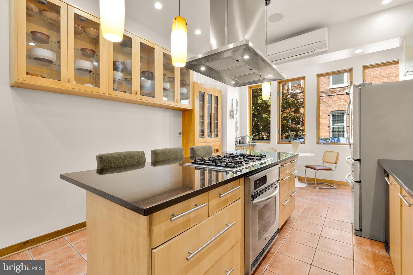 2728 13TH ST NW, WASHINGTON, District Of Columbia 20009, 5 Bedrooms Bedrooms, ,3 BathroomsBathrooms,Residential,For sale,2728 13TH ST NW,DCDC2215060 MLS # DCDC2215060