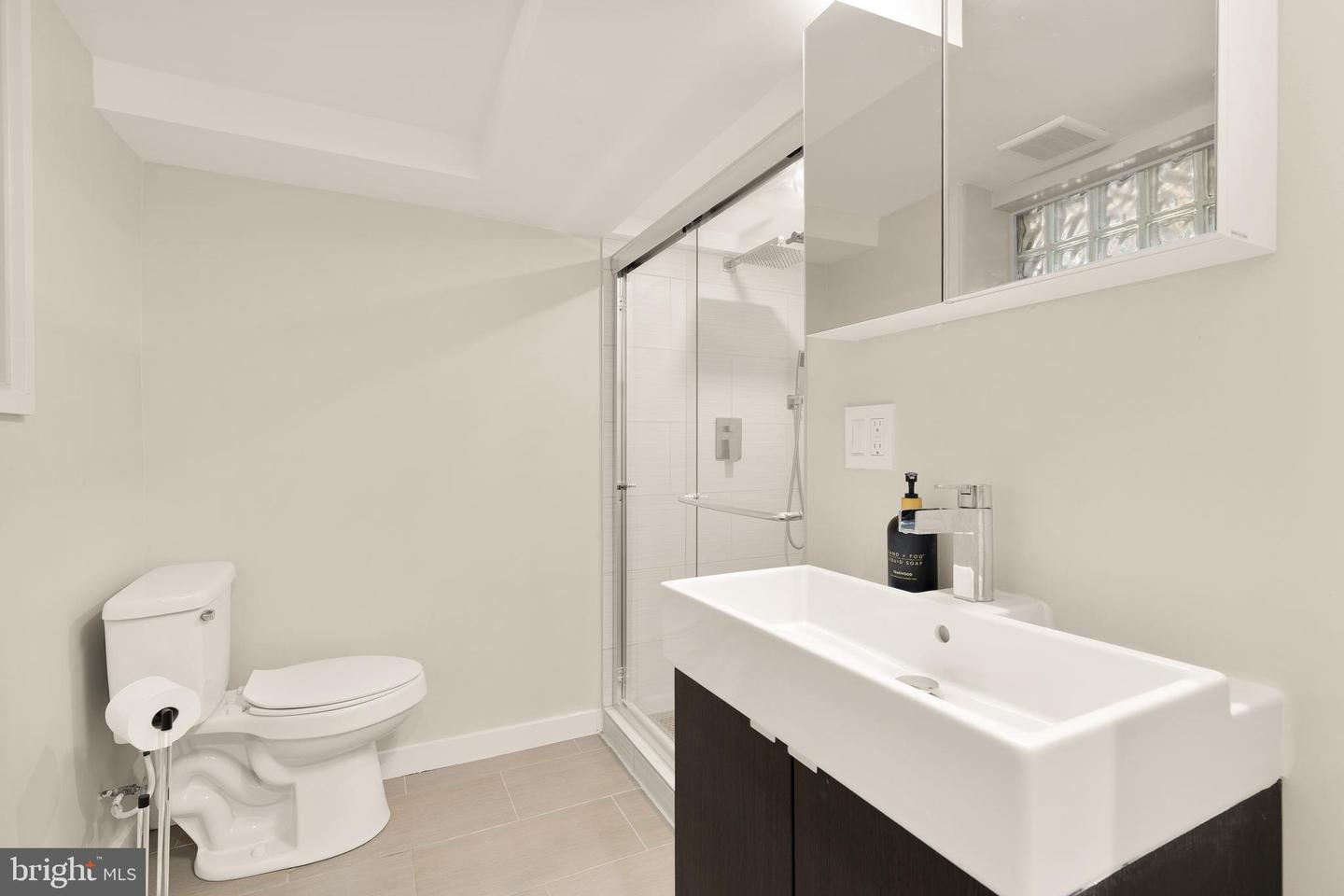2728 13TH ST NW, WASHINGTON, District Of Columbia 20009, 5 Bedrooms Bedrooms, ,3 BathroomsBathrooms,Residential,For sale,2728 13TH ST NW,DCDC2215060 MLS # DCDC2215060