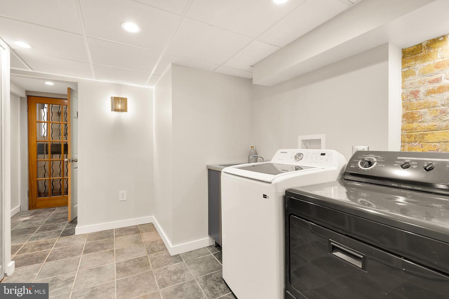 2728 13TH ST NW, WASHINGTON, District Of Columbia 20009, 5 Bedrooms Bedrooms, ,3 BathroomsBathrooms,Residential,For sale,2728 13TH ST NW,DCDC2215060 MLS # DCDC2215060