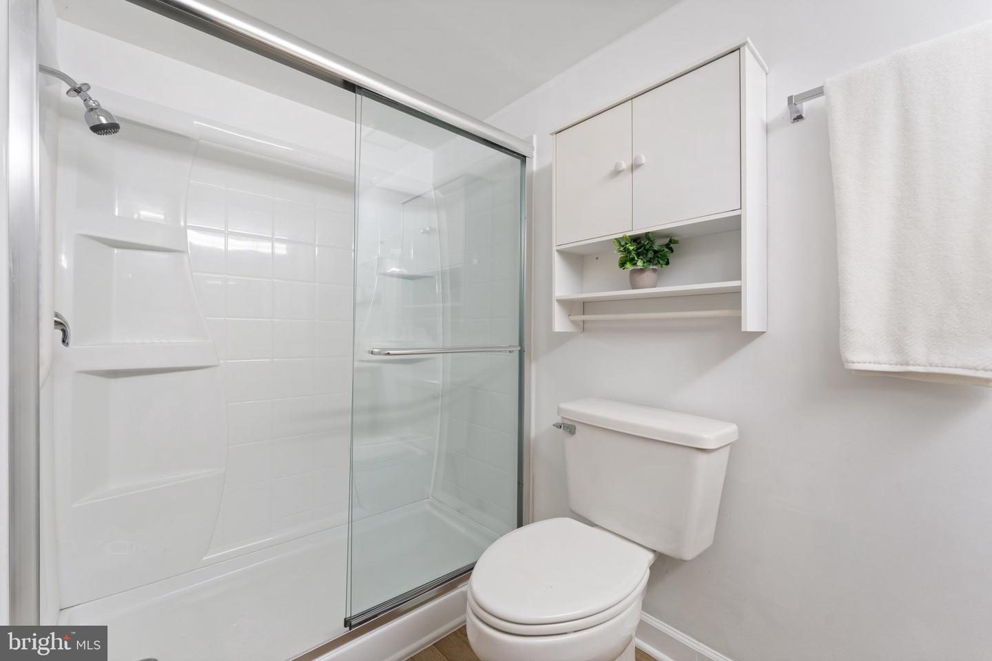 9552 CANNONEER CT #204, MANASSAS, Virginia 20110, 2 Bedrooms Bedrooms, ,2 BathroomsBathrooms,Residential,For sale,9552 CANNONEER CT #204,VAMN2009198 MLS # VAMN2009198