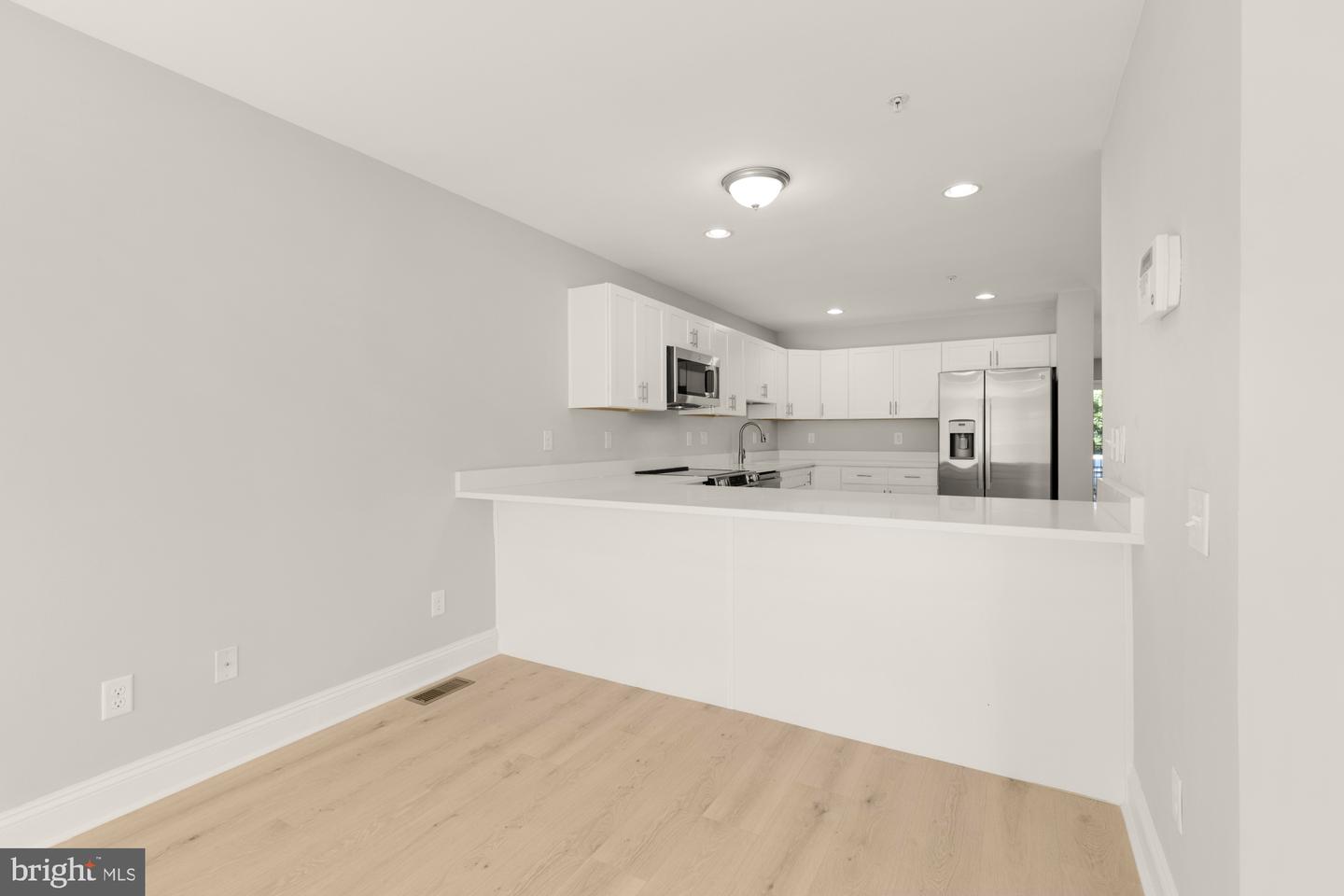 1755 W ST SE #A, WASHINGTON, District Of Columbia 20020, 3 Bedrooms Bedrooms, ,2 BathroomsBathrooms,Residential,For sale,1755 W ST SE #A,DCDC2215080 MLS # DCDC2215080