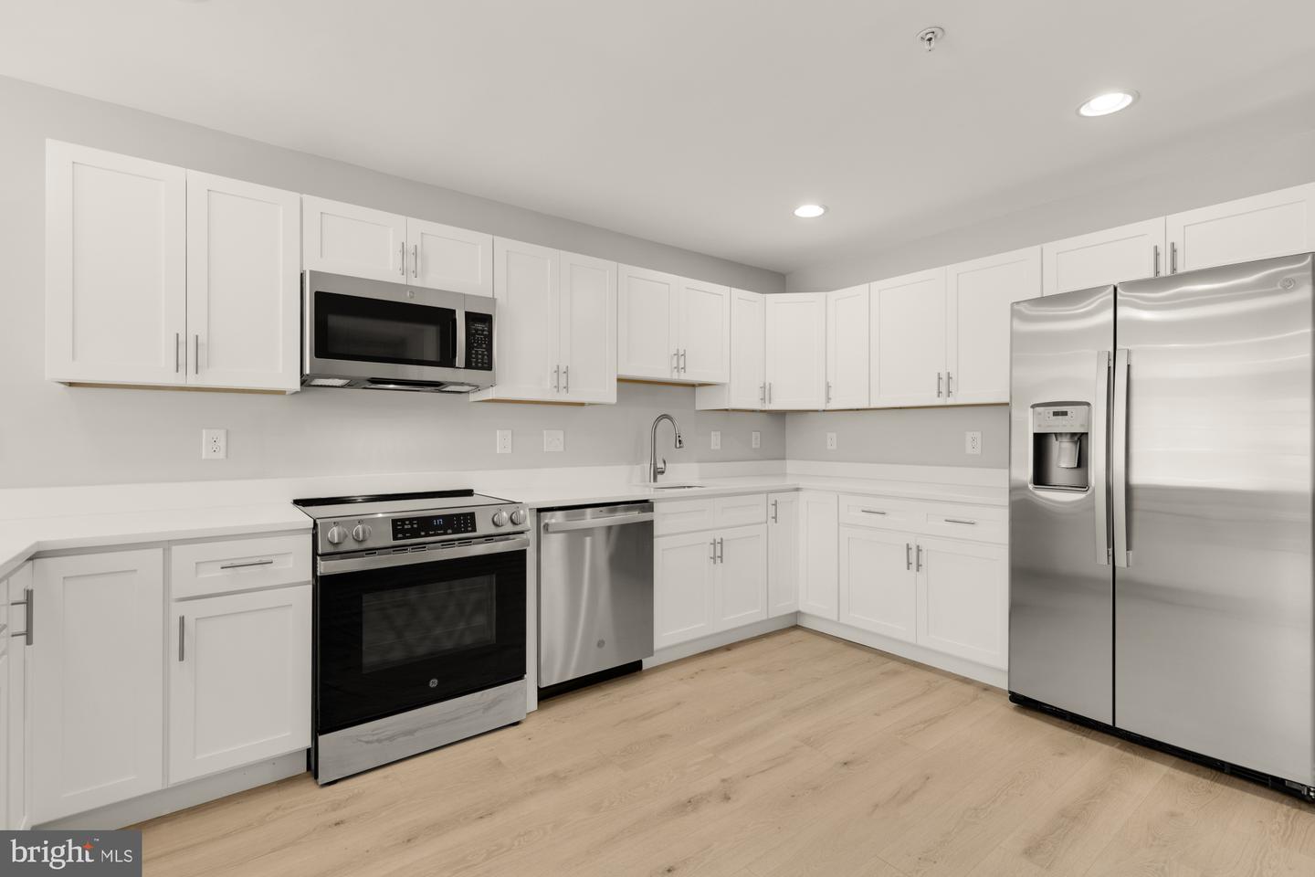 1755 W ST SE #A, WASHINGTON, District Of Columbia 20020, 3 Bedrooms Bedrooms, ,2 BathroomsBathrooms,Residential,For sale,1755 W ST SE #A,DCDC2215080 MLS # DCDC2215080