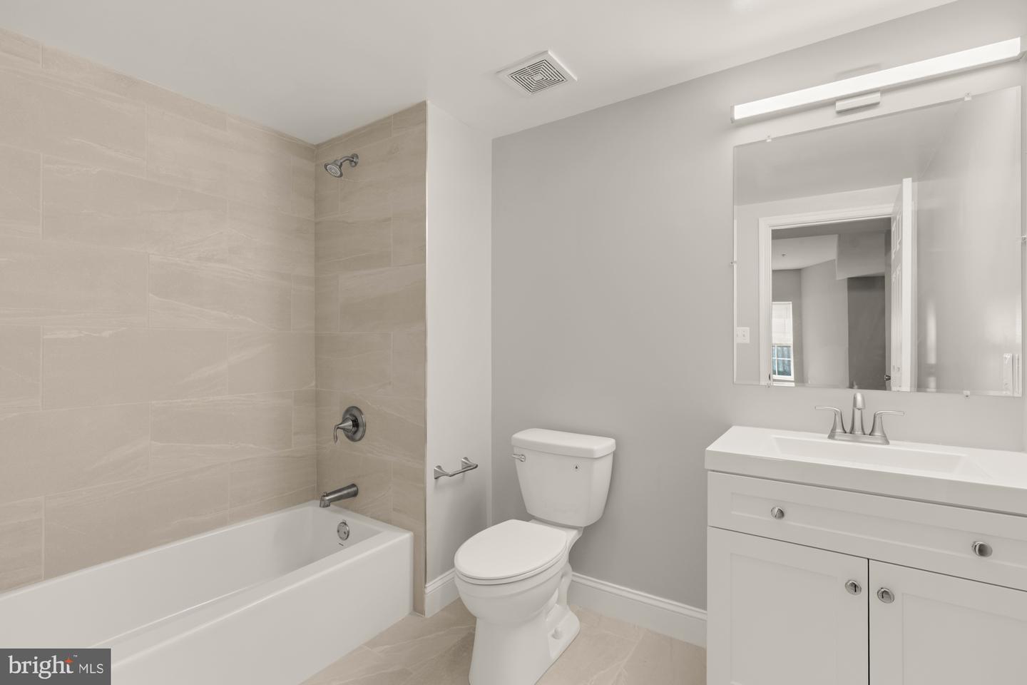 1755 W ST SE #A, WASHINGTON, District Of Columbia 20020, 3 Bedrooms Bedrooms, ,2 BathroomsBathrooms,Residential,For sale,1755 W ST SE #A,DCDC2215080 MLS # DCDC2215080