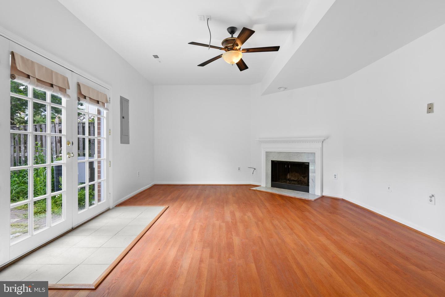 10147 VALENTINO DR, OAKTON, Virginia 22124, 4 Bedrooms Bedrooms, ,3 BathroomsBathrooms,Residential,For sale,10147 VALENTINO DR,VAFX2261232 MLS # VAFX2261232