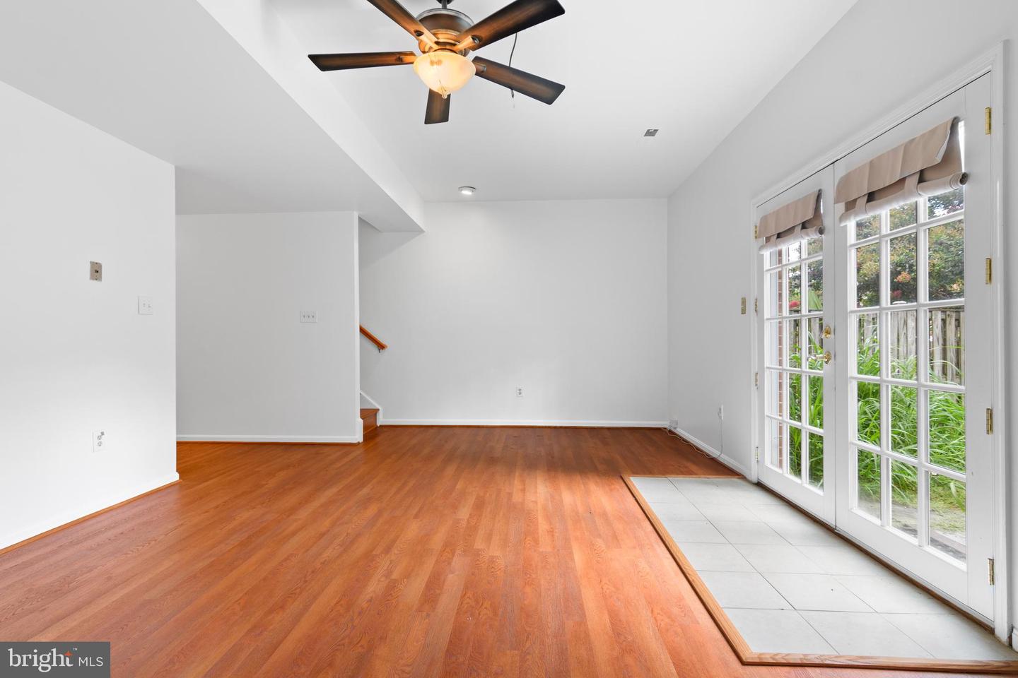 10147 VALENTINO DR, OAKTON, Virginia 22124, 4 Bedrooms Bedrooms, ,3 BathroomsBathrooms,Residential,For sale,10147 VALENTINO DR,VAFX2261232 MLS # VAFX2261232