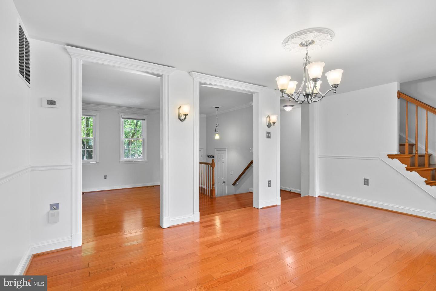 10147 VALENTINO DR, OAKTON, Virginia 22124, 4 Bedrooms Bedrooms, ,3 BathroomsBathrooms,Residential,For sale,10147 VALENTINO DR,VAFX2261232 MLS # VAFX2261232