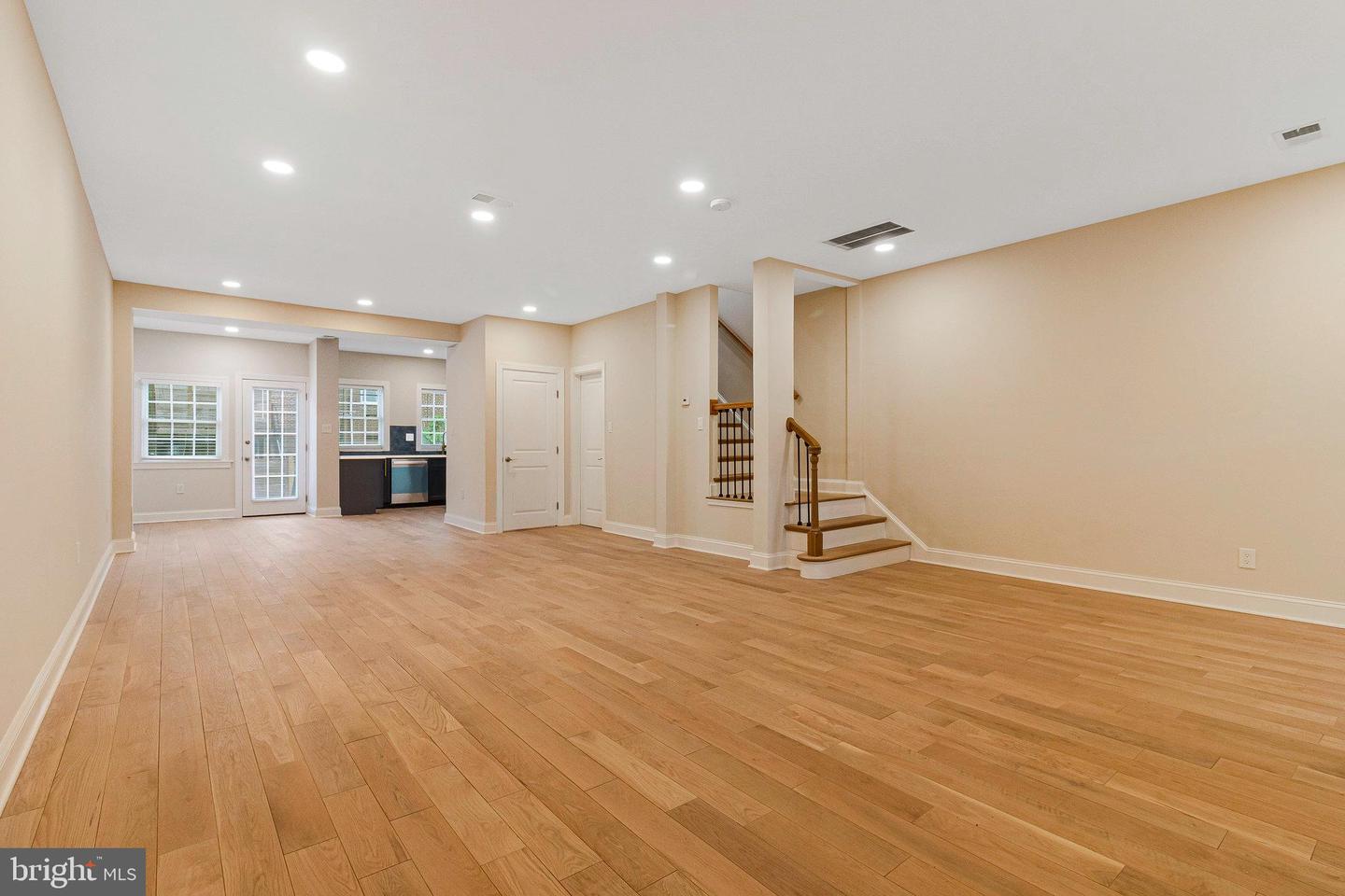 1350 SHERIDAN ST NW, WASHINGTON, District Of Columbia 20011, 6 Bedrooms Bedrooms, ,3 BathroomsBathrooms,Residential,For sale,1350 SHERIDAN ST NW,DCDC2215092 MLS # DCDC2215092