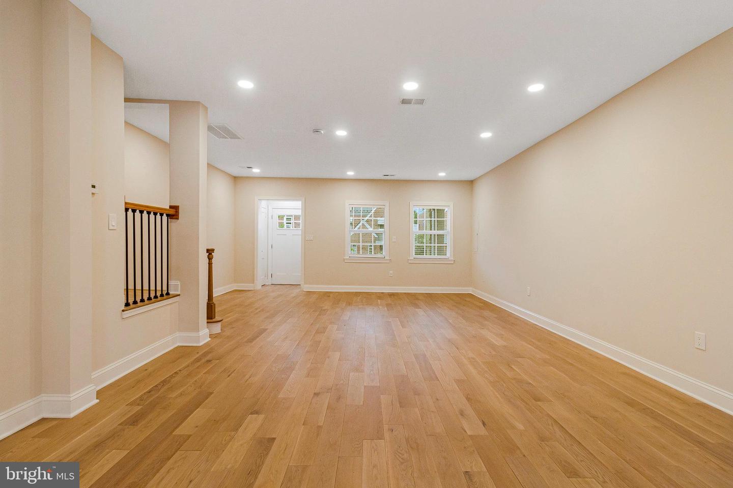 1350 SHERIDAN ST NW, WASHINGTON, District Of Columbia 20011, 6 Bedrooms Bedrooms, ,3 BathroomsBathrooms,Residential,For sale,1350 SHERIDAN ST NW,DCDC2215092 MLS # DCDC2215092