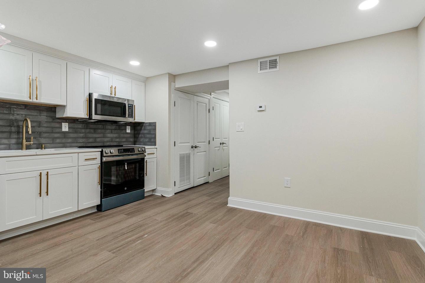 1350 SHERIDAN ST NW, WASHINGTON, District Of Columbia 20011, 6 Bedrooms Bedrooms, ,3 BathroomsBathrooms,Residential,For sale,1350 SHERIDAN ST NW,DCDC2215092 MLS # DCDC2215092