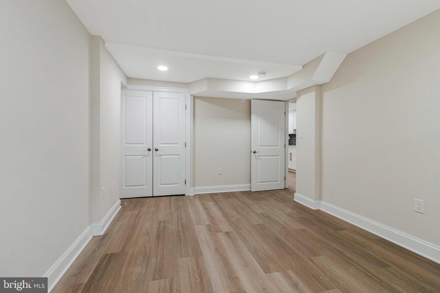 1350 SHERIDAN ST NW, WASHINGTON, District Of Columbia 20011, 6 Bedrooms Bedrooms, ,3 BathroomsBathrooms,Residential,For sale,1350 SHERIDAN ST NW,DCDC2215092 MLS # DCDC2215092
