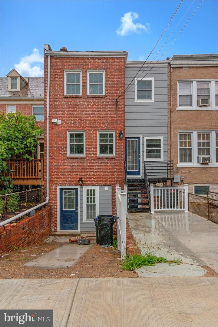 1350 SHERIDAN ST NW, WASHINGTON, District Of Columbia 20011, 6 Bedrooms Bedrooms, ,3 BathroomsBathrooms,Residential,For sale,1350 SHERIDAN ST NW,DCDC2215092 MLS # DCDC2215092