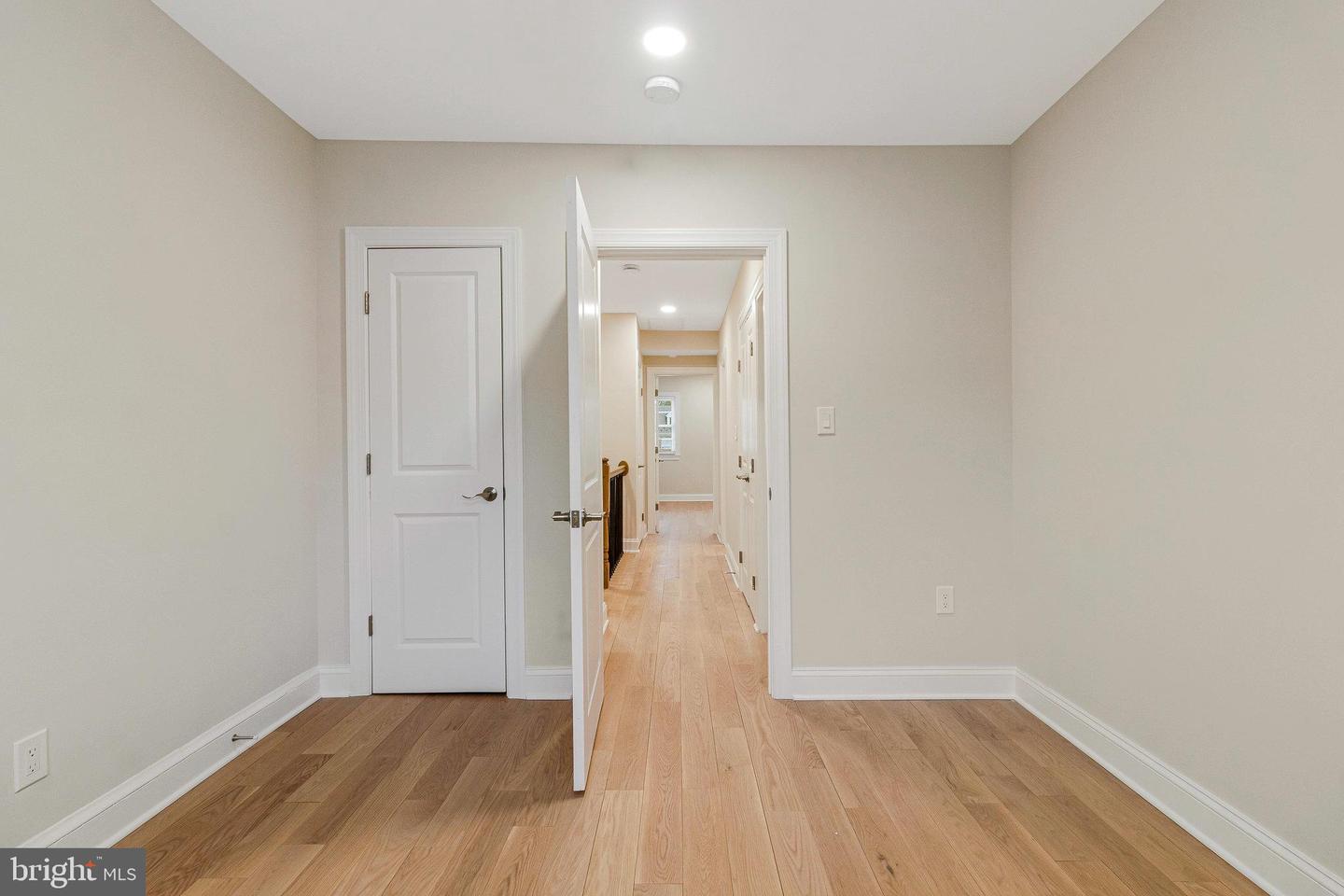 1350 SHERIDAN ST NW, WASHINGTON, District Of Columbia 20011, 6 Bedrooms Bedrooms, ,3 BathroomsBathrooms,Residential,For sale,1350 SHERIDAN ST NW,DCDC2215092 MLS # DCDC2215092