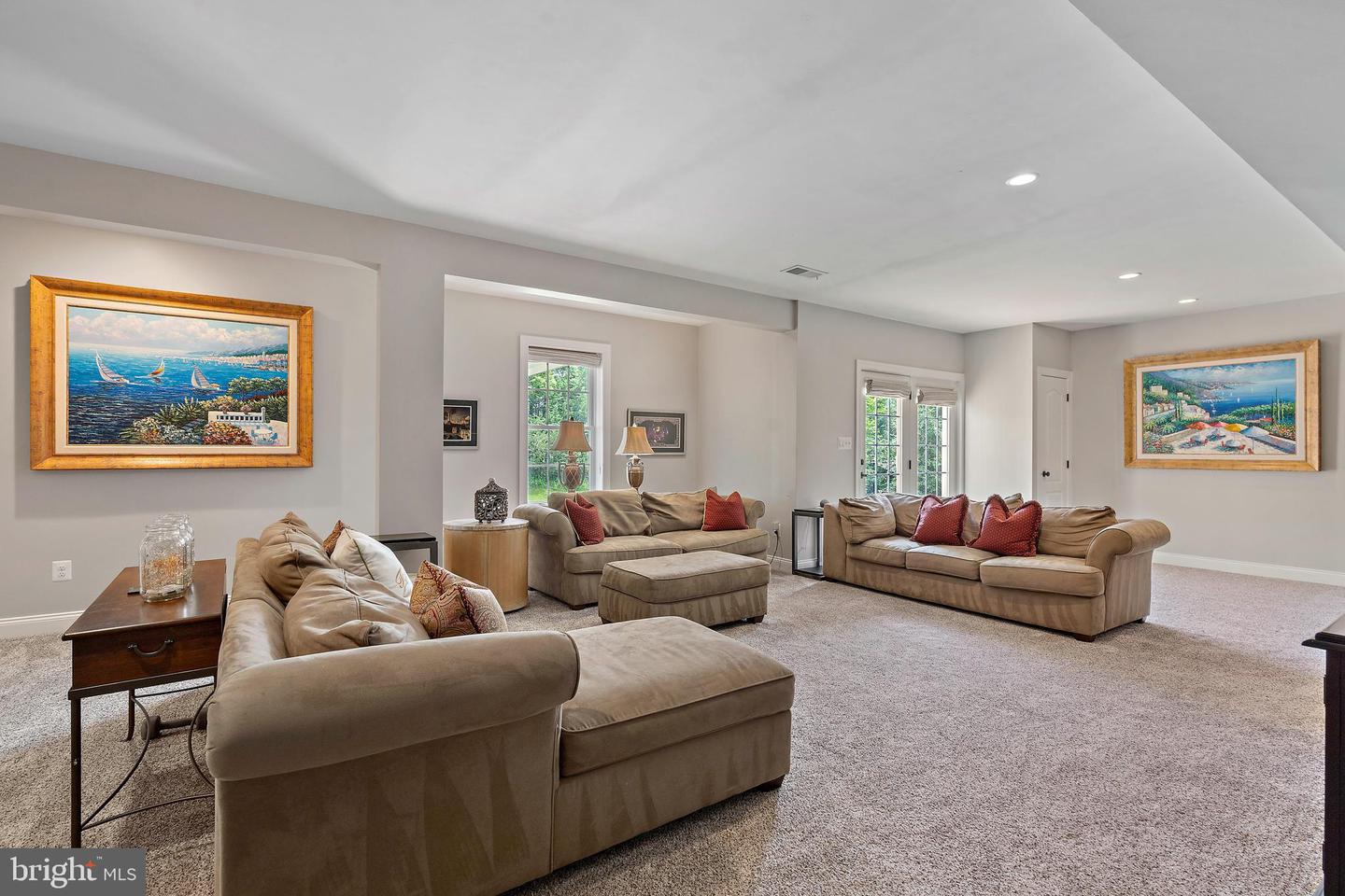 41517 DEER POINT CT, ALDIE, Virginia 20105, 6 Bedrooms Bedrooms, ,5 BathroomsBathrooms,Residential,For sale,41517 DEER POINT CT,VALO2104534 MLS # VALO2104534