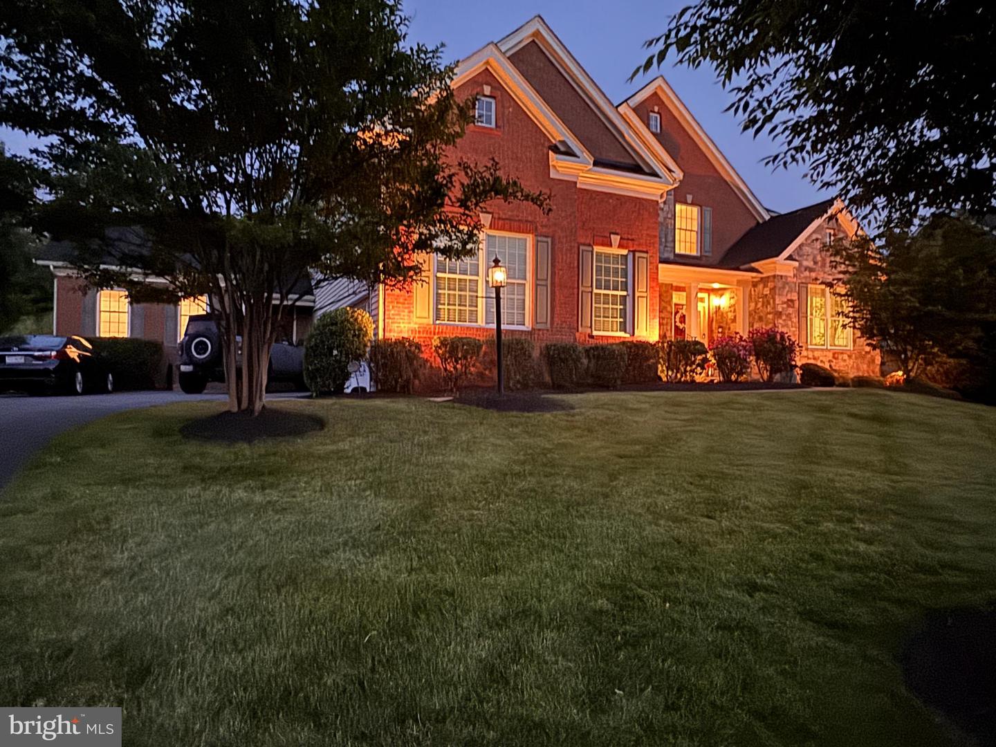 41517 DEER POINT CT, ALDIE, Virginia 20105, 6 Bedrooms Bedrooms, ,5 BathroomsBathrooms,Residential,For sale,41517 DEER POINT CT,VALO2104534 MLS # VALO2104534