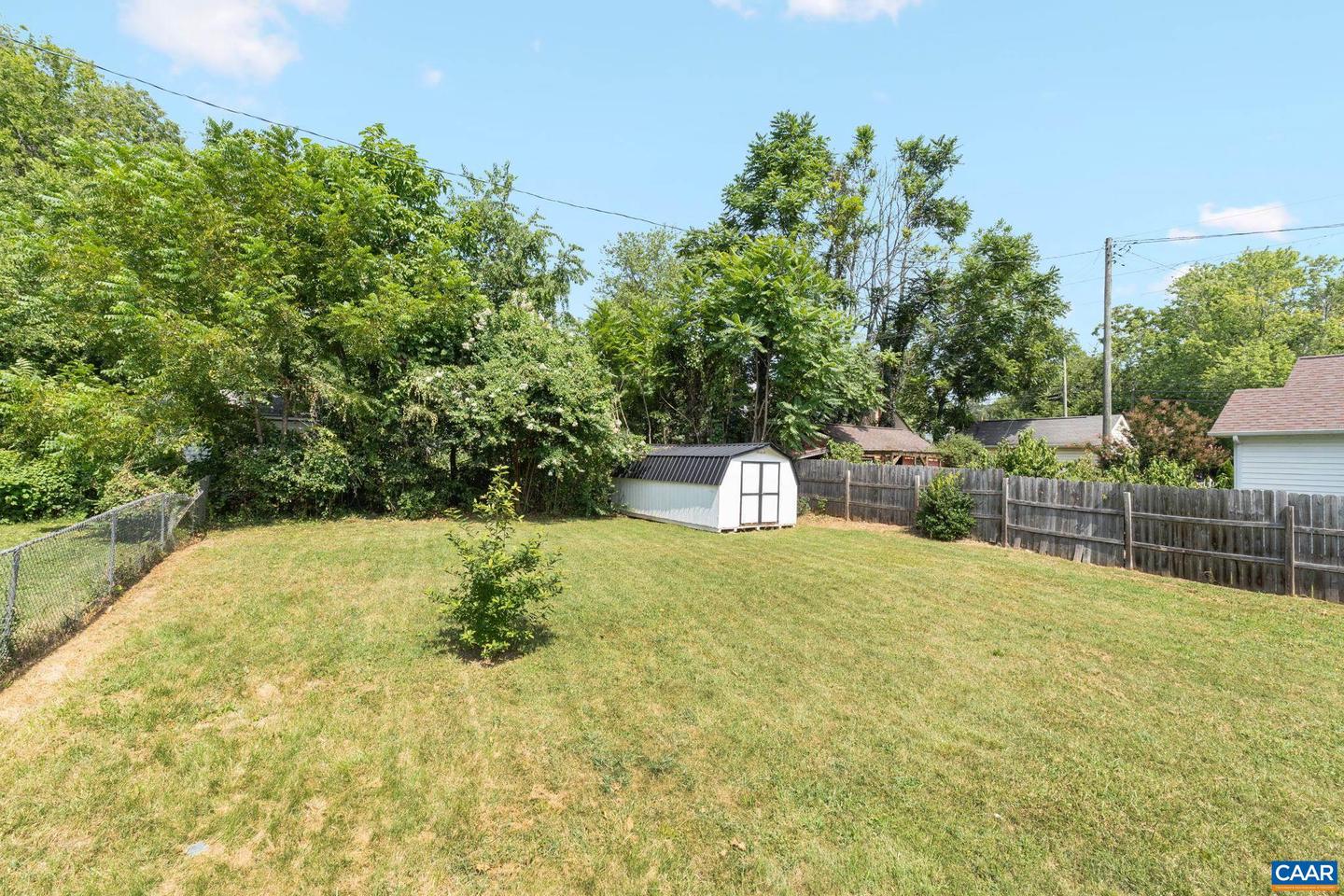 213 MEADE AVE, CHARLOTTESVILLE, Virginia 22902, 2 Bedrooms Bedrooms, ,1 BathroomBathrooms,Residential,For sale,213 MEADE AVE,667813 MLS # 667813