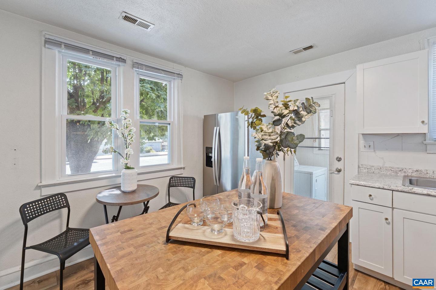 213 MEADE AVE, CHARLOTTESVILLE, Virginia 22902, 2 Bedrooms Bedrooms, ,1 BathroomBathrooms,Residential,For sale,213 MEADE AVE,667813 MLS # 667813