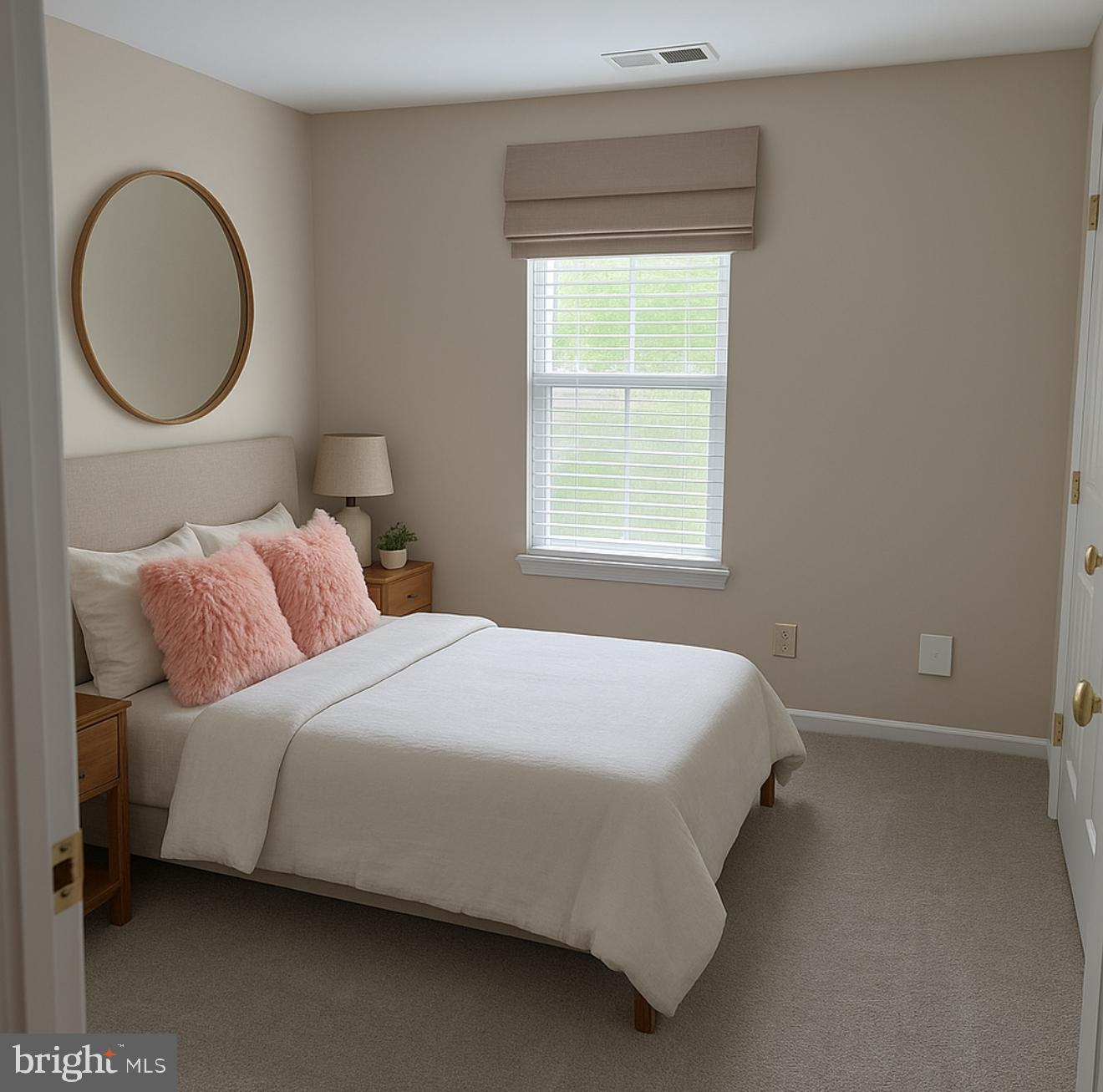 11002 KOMAN CIR #101, MANASSAS, Virginia 20109, 2 Bedrooms Bedrooms, ,2 BathroomsBathrooms,Residential,For sale,11002 KOMAN CIR #101,VAPW2095038 MLS # VAPW2095038