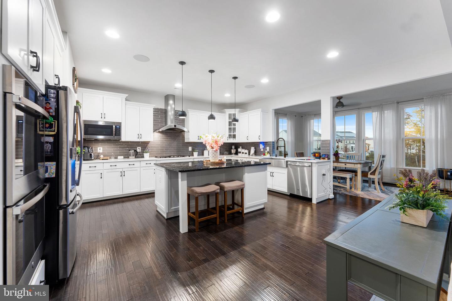 24696 CRESTED BUTTE CT, ALDIE, Virginia 20105, 5 Bedrooms Bedrooms, ,5 BathroomsBathrooms,Residential,For sale,24696 CRESTED BUTTE CT,VALO2099012 MLS # VALO2099012