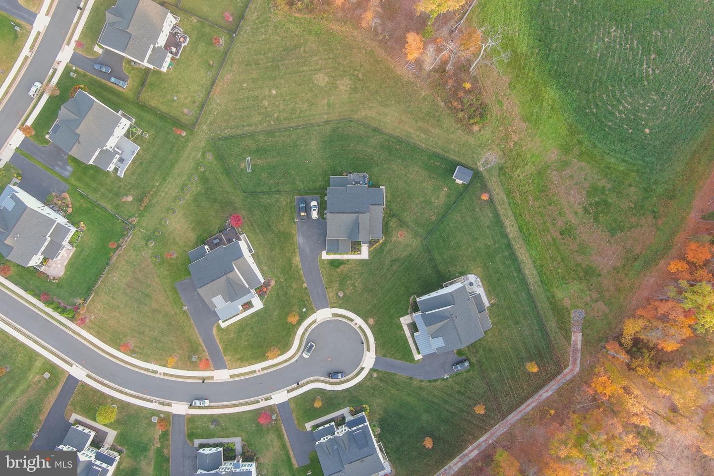 24696 CRESTED BUTTE CT, ALDIE, Virginia 20105, 5 Bedrooms Bedrooms, ,5 BathroomsBathrooms,Residential,For sale,24696 CRESTED BUTTE CT,VALO2099012 MLS # VALO2099012