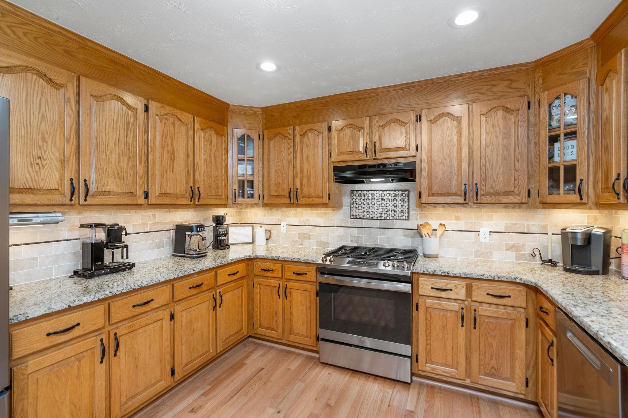 1550 CHRISTIANS CREEK RD, STAUNTON, Virginia 24401, 3 Bedrooms Bedrooms, ,2 BathroomsBathrooms,Residential,1550 CHRISTIANS CREEK RD,667817 MLS # 667817