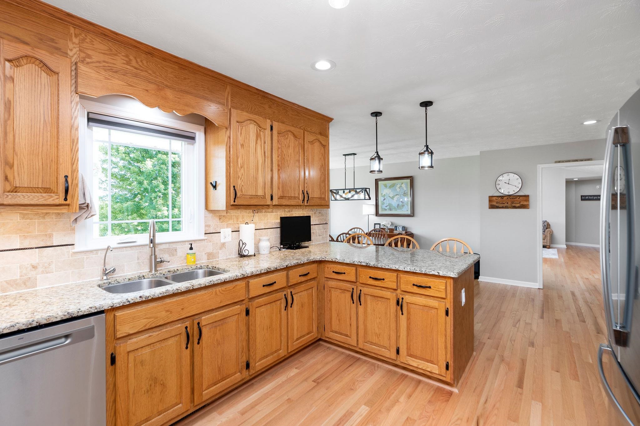 1550 CHRISTIANS CREEK RD, STAUNTON, Virginia 24401, 3 Bedrooms Bedrooms, ,2 BathroomsBathrooms,Residential,1550 CHRISTIANS CREEK RD,667817 MLS # 667817