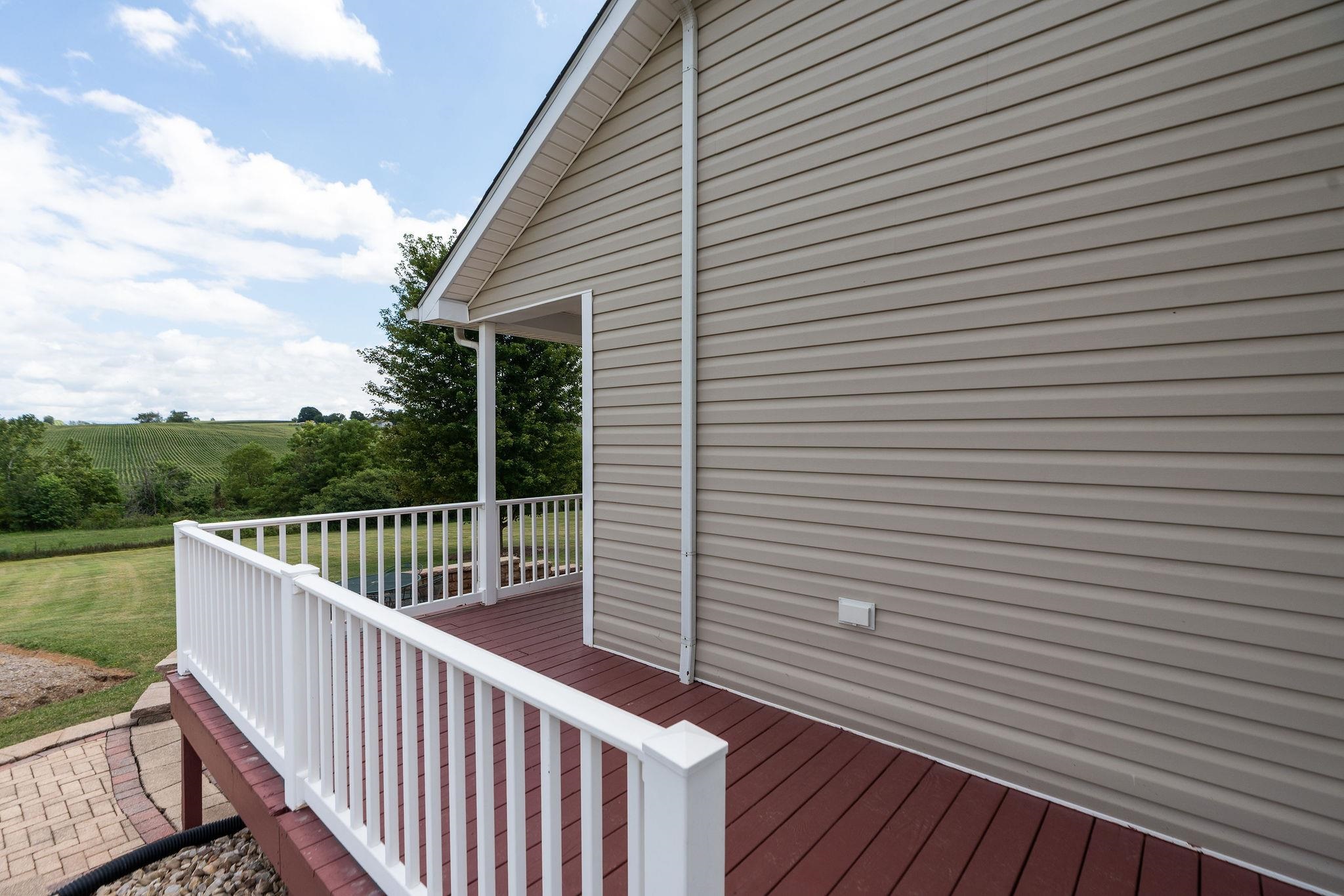 1550 CHRISTIANS CREEK RD, STAUNTON, Virginia 24401, 3 Bedrooms Bedrooms, ,2 BathroomsBathrooms,Residential,1550 CHRISTIANS CREEK RD,667817 MLS # 667817