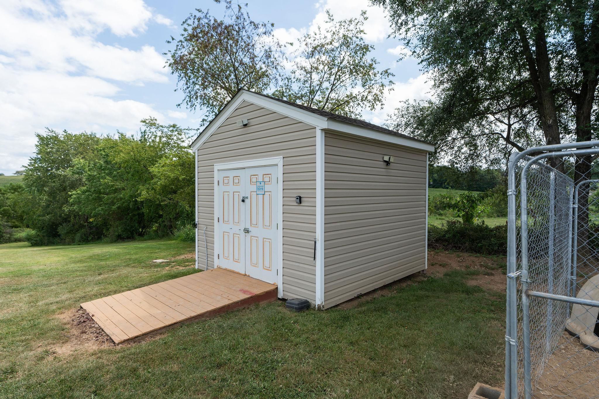 1550 CHRISTIANS CREEK RD, STAUNTON, Virginia 24401, 3 Bedrooms Bedrooms, ,2 BathroomsBathrooms,Residential,1550 CHRISTIANS CREEK RD,667817 MLS # 667817