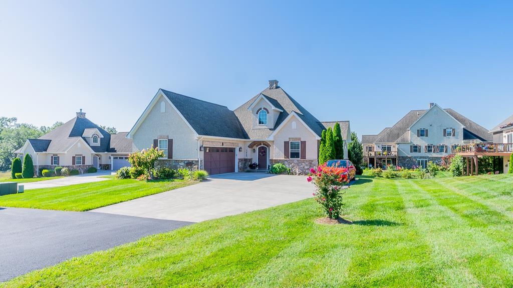 1689 BALD EAGLE CIR, HARRISONBURG, Virginia 22801, 3 Bedrooms Bedrooms, ,3 BathroomsBathrooms,Residential,1689 BALD EAGLE CIR,667827 MLS # 667827