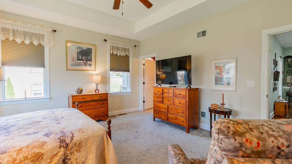 1689 BALD EAGLE CIR, HARRISONBURG, Virginia 22801, 3 Bedrooms Bedrooms, ,3 BathroomsBathrooms,Residential,1689 BALD EAGLE CIR,667827 MLS # 667827