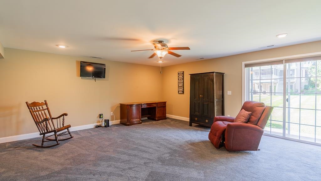 1689 BALD EAGLE CIR, HARRISONBURG, Virginia 22801, 3 Bedrooms Bedrooms, ,3 BathroomsBathrooms,Residential,1689 BALD EAGLE CIR,667827 MLS # 667827